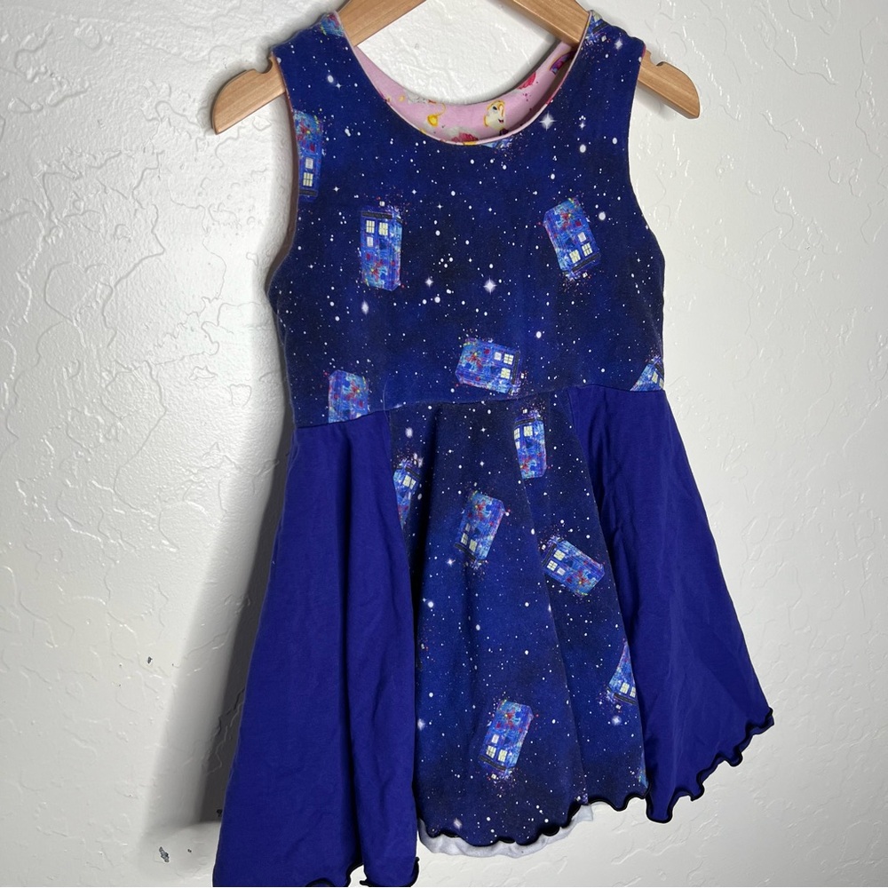 Beauty & the Beast / Dr Who Reversible Dress handmade Shop NO TAG size 5/6? - Picture 6 of 10